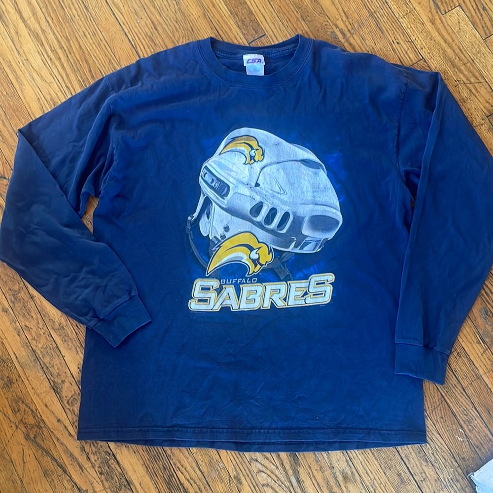 Vintage men’s Buffalo Sabres long sleeve